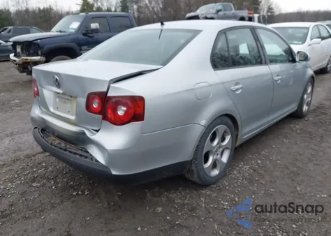 2009 Volkswagen Jetta S from USA, damaged, VIN 3VWJZ71K89M005098